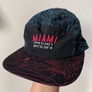 NBA RARE New Era Miami Heat Coordinates 5 Panel Flat Top Nylon Hat